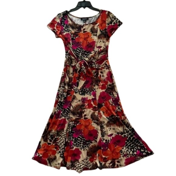 Perceptions Dark Floral A-Line Dress – Flowy Short Sleeve, Size M - Picture 1 of 9